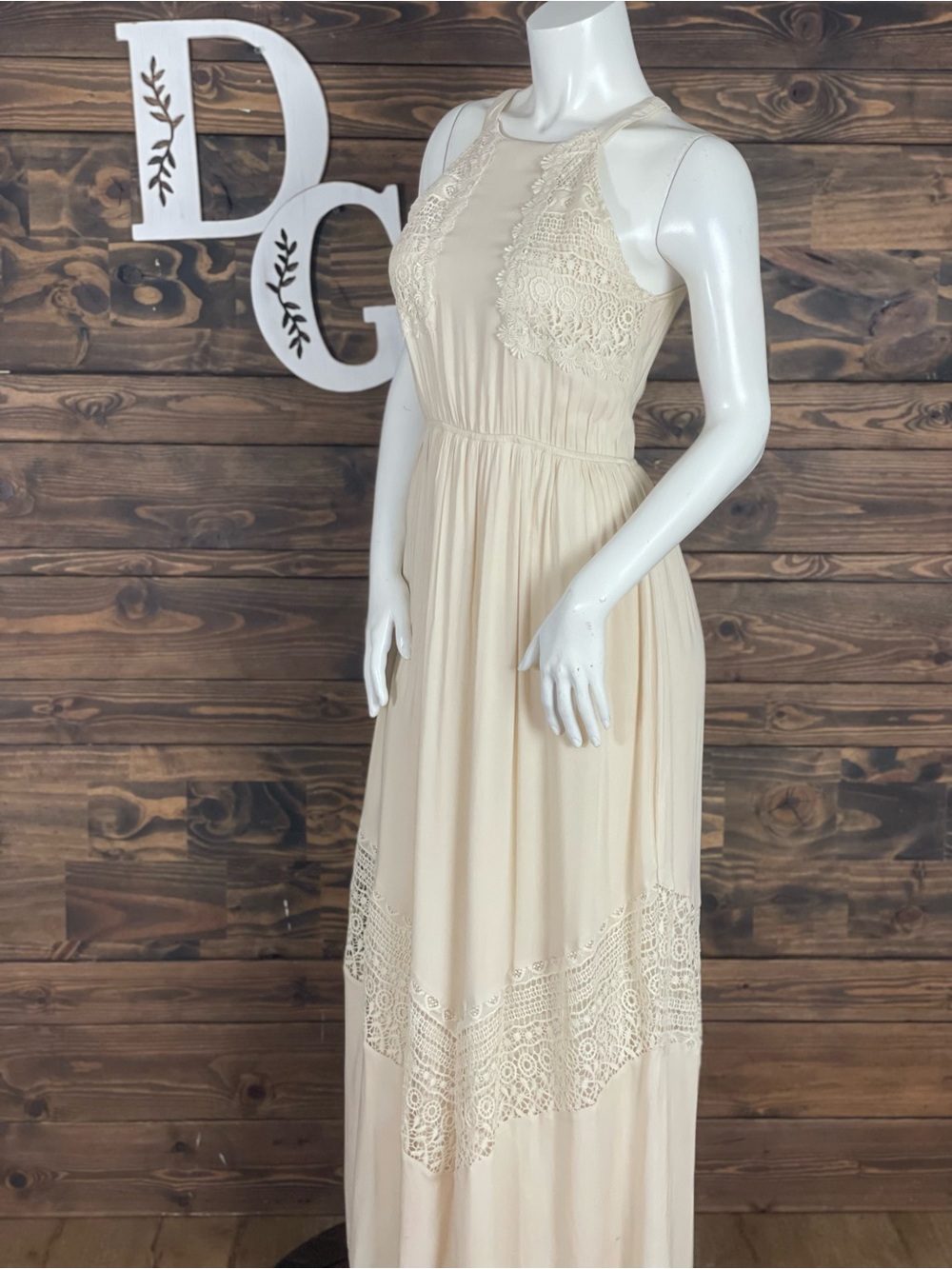 Altar'd State | Cream Lace-Detail Halter‎ Maxi Dress Ruched Waist
